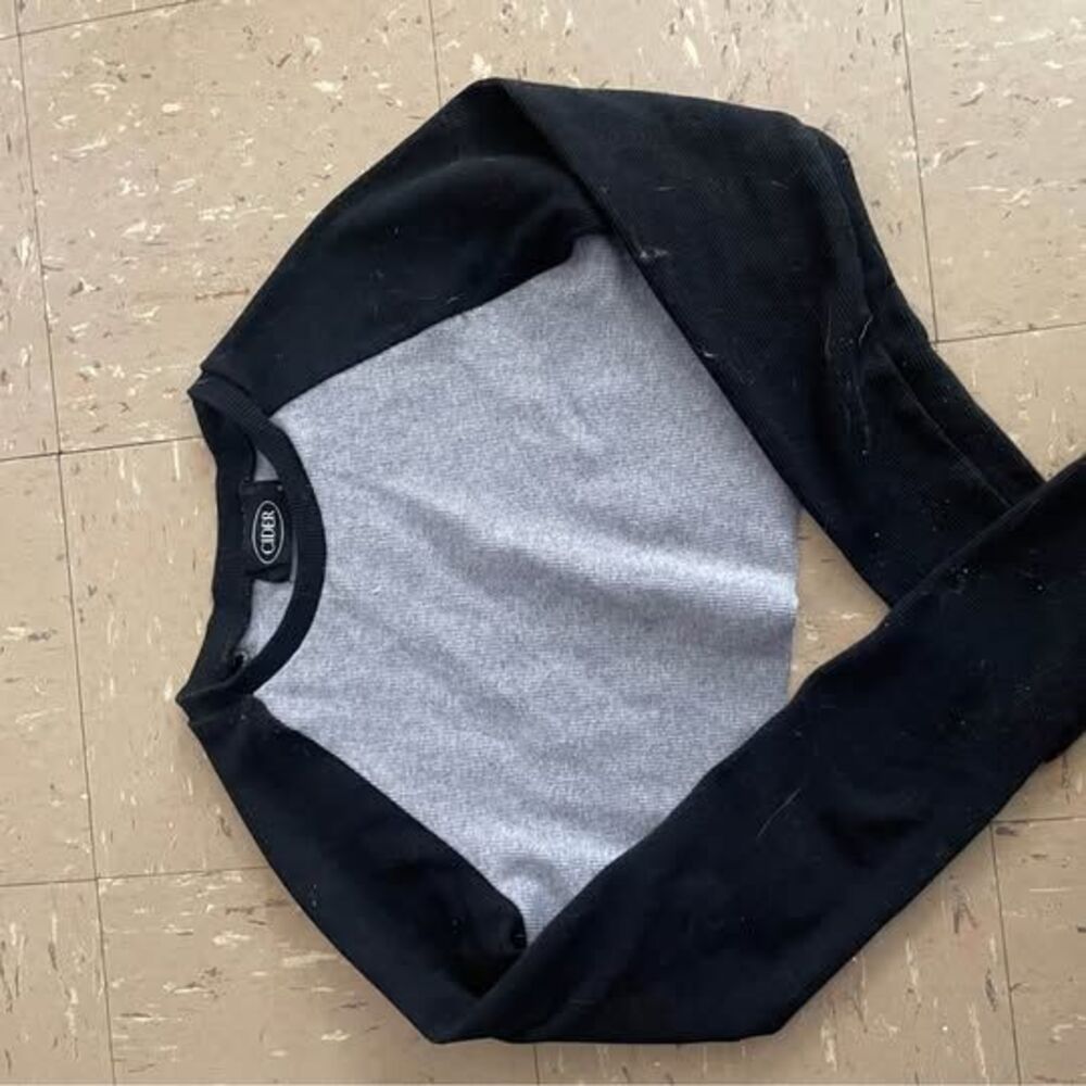 Cropped Ribbed Cider Long Sleeve Shirt